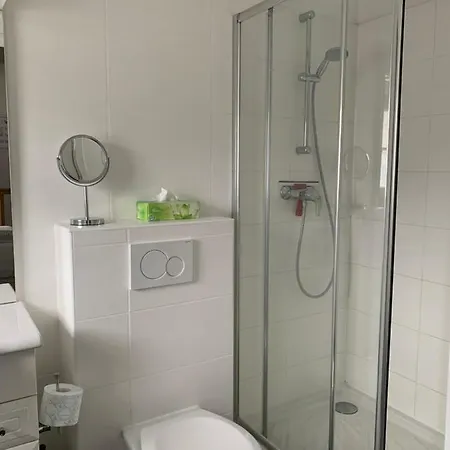 Apple & Cherry Tree Cottages * Honfleur