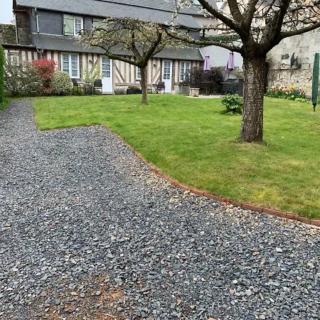 Apple & Cherry Tree Cottages Holiday home *